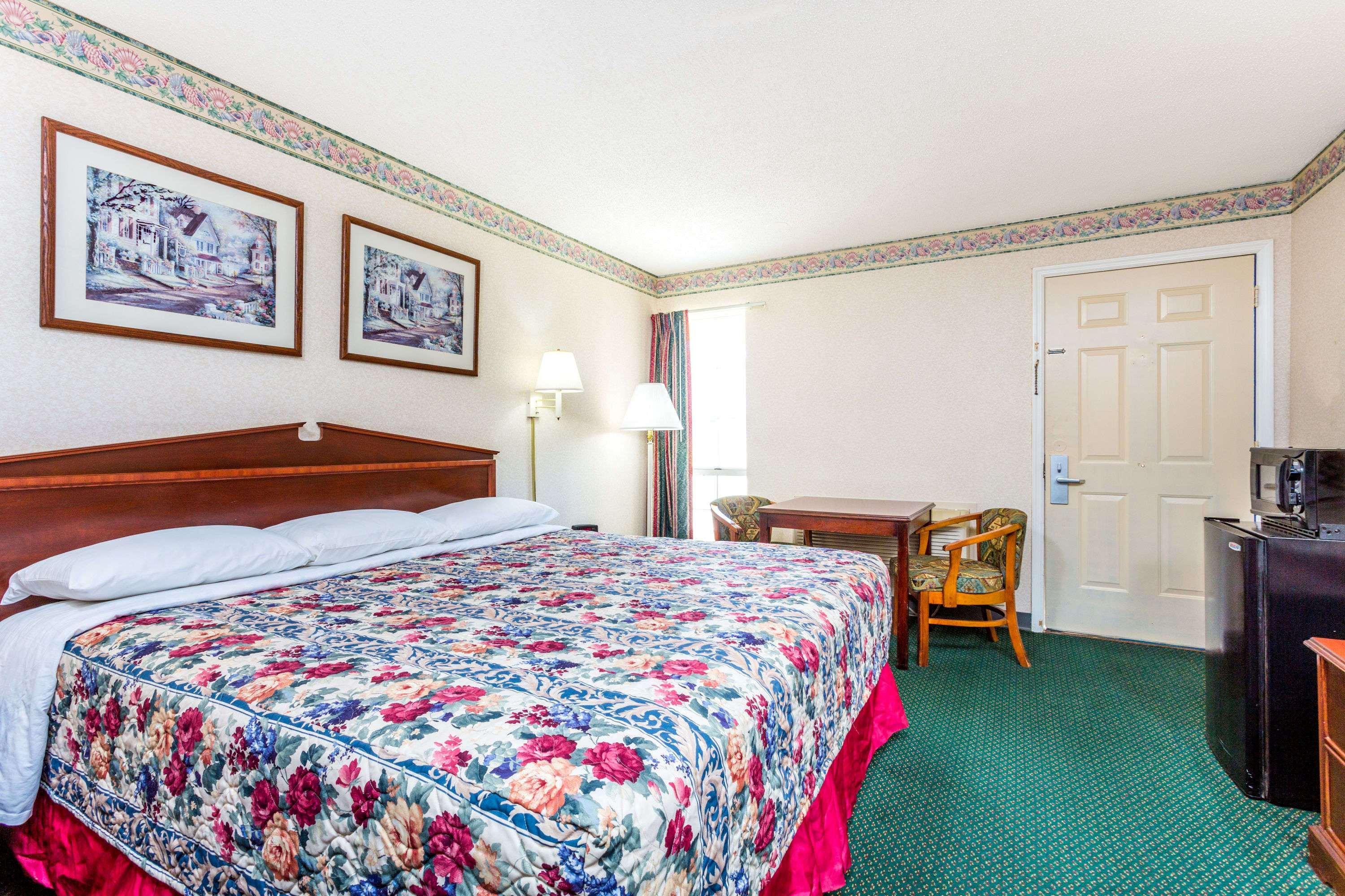 Days Inn By Wyndham Cornelia Exterior foto